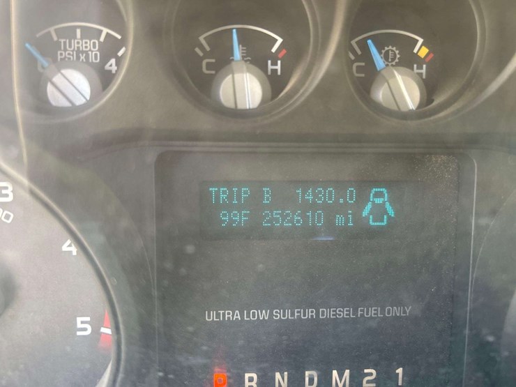 2012-ford-f550-image-6
