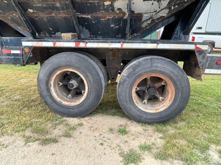 tandem-axle-8'-x-14'-pup-trailer-image-7