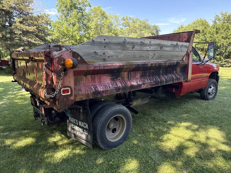 2001-chevrolet-3500-image-5