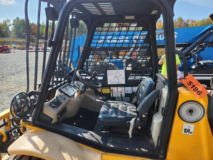 jcb-520-50-image-30