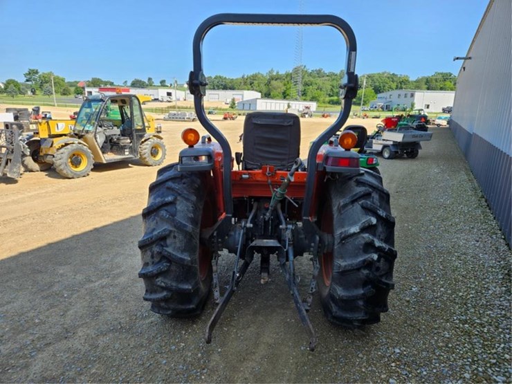 kubota-l3710-image-4