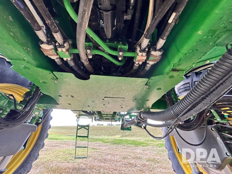 2019-john-deere-r4045-image-75