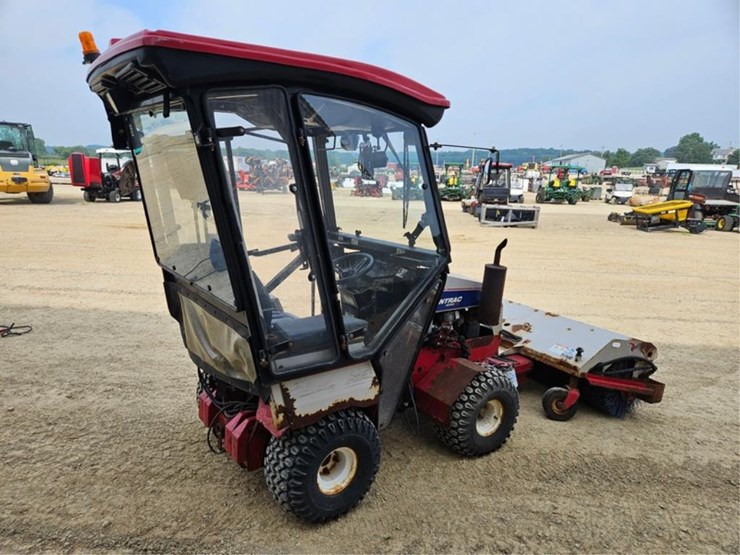 ventrac-4200-image-5
