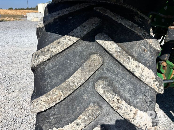 2019-john-deere-f4365-image-84