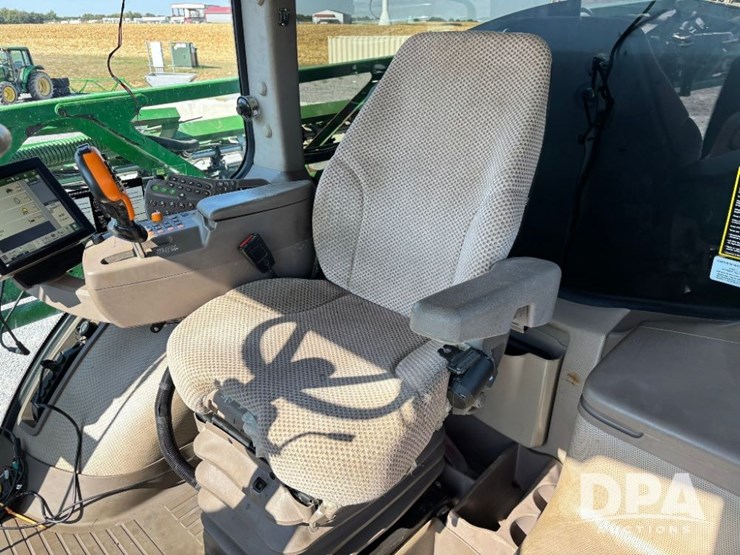 2014-john-deere-r4038-image-128