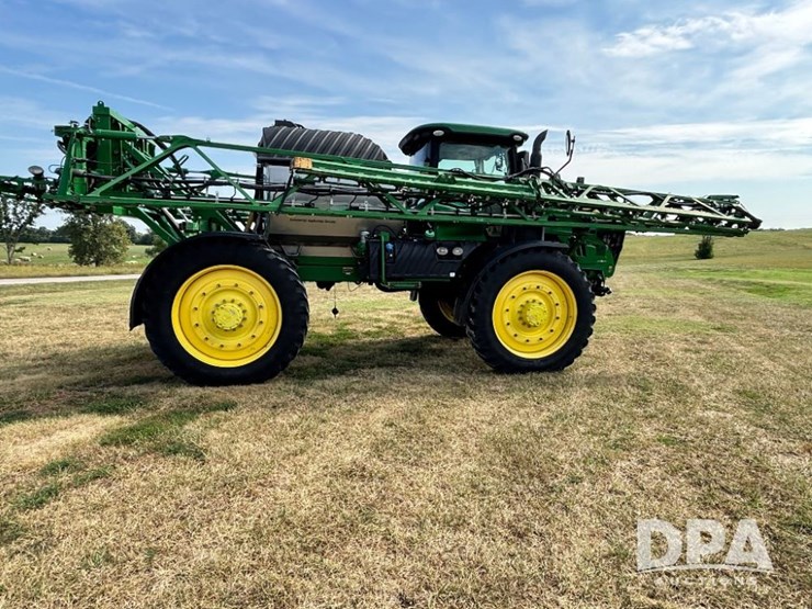 2019-john-deere-r4045-image-9