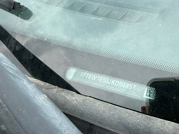 2018-ford-f150-image-42