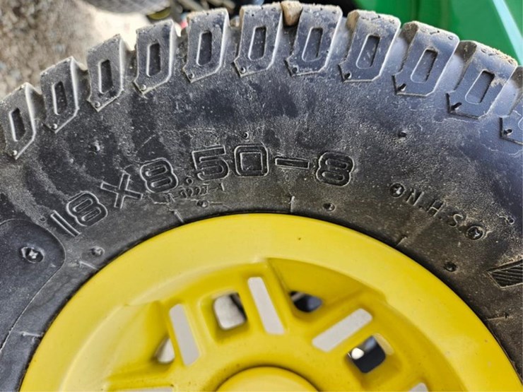 john-deere-x730-image-31