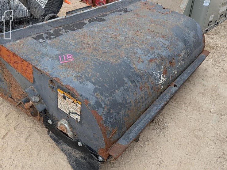 bobcat-street-sweeper-image-1
