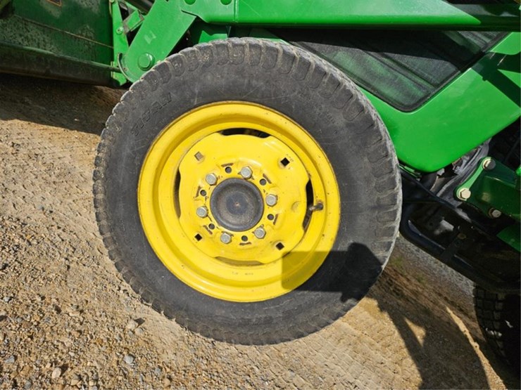 2000-john-deere-4400-image-43