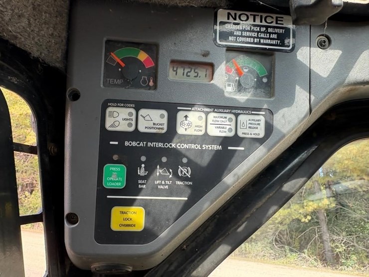 2006-bobcat-s185-image-12