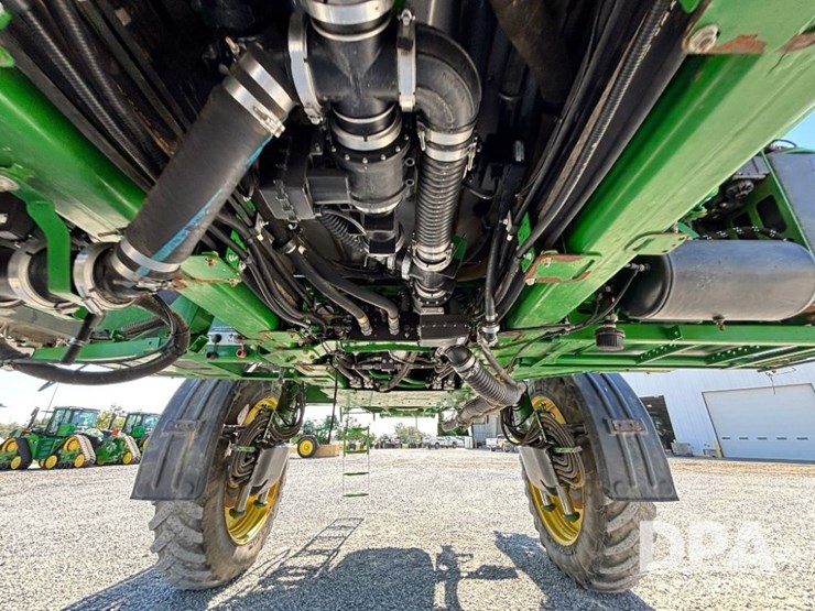 2017-john-deere-r4038-image-71
