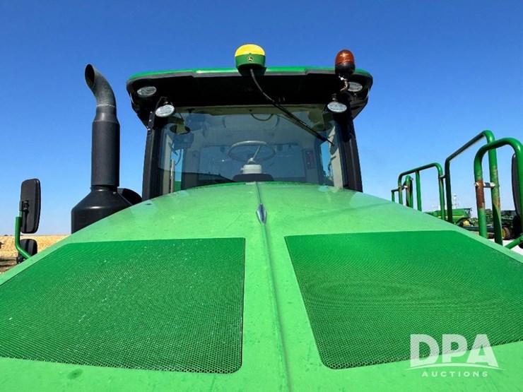 2019-john-deere-f4365-image-25