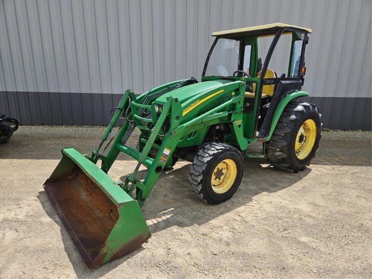 john-deere-4720-image-1