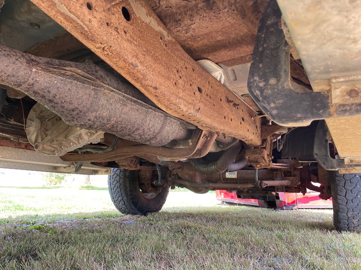 2003-ford-f250-xl-image-32