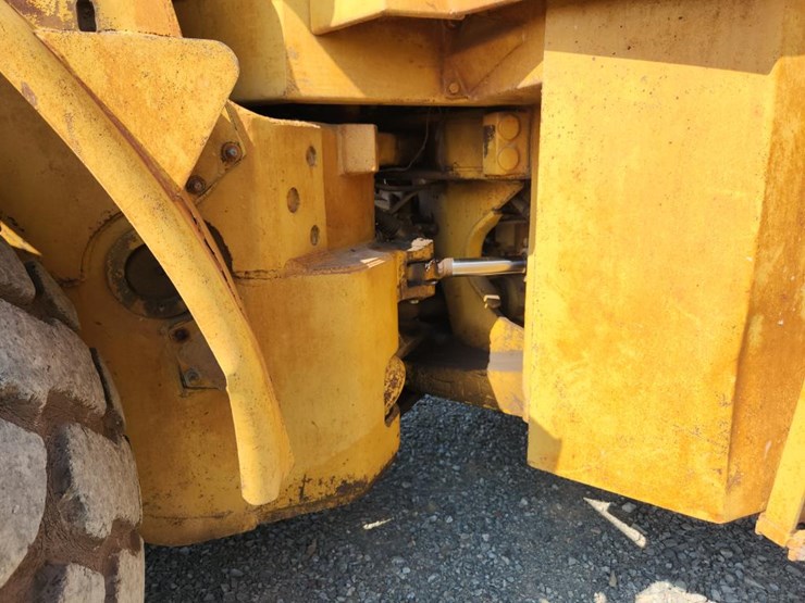caterpillar-980b-image-29