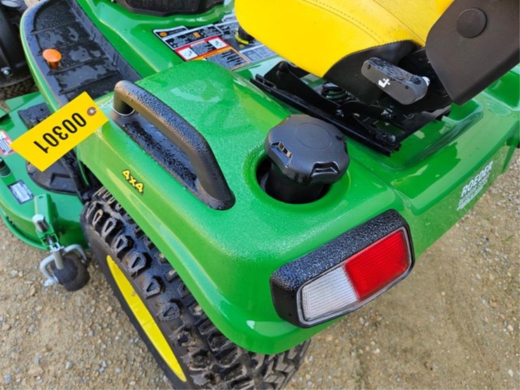 john-deere-x738-image-16