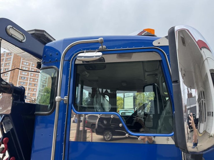 2019-kenworth-t270-image-19