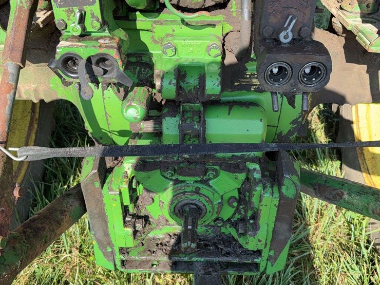 john-deere-4230-image-8