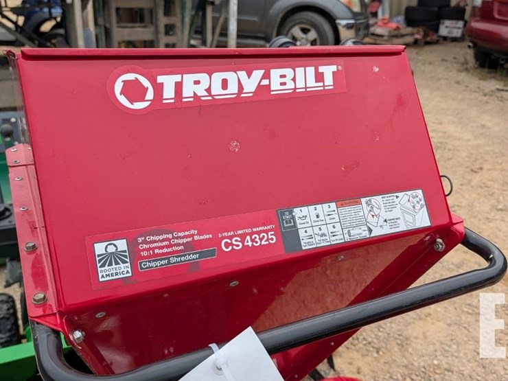 troy-bilt-chipper-image-4