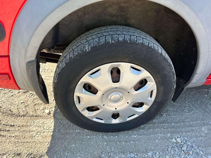 2013-ford-transit-connect-image-23