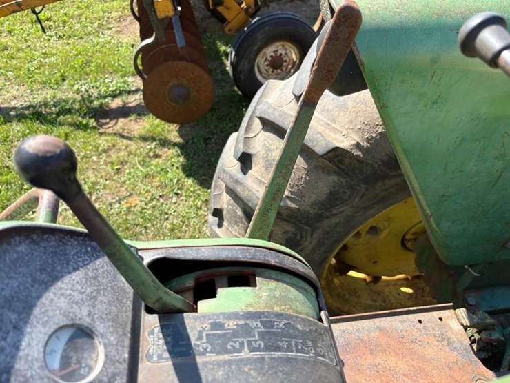 john-deere-4020-image-11