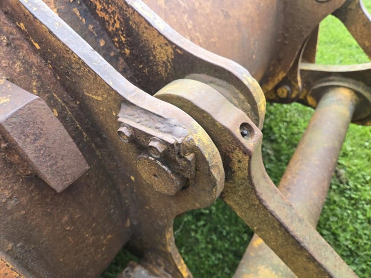 massey-ferguson-55c-image-8