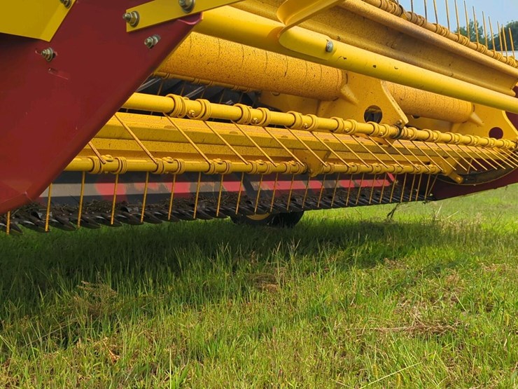 new-holland-1465-image-10