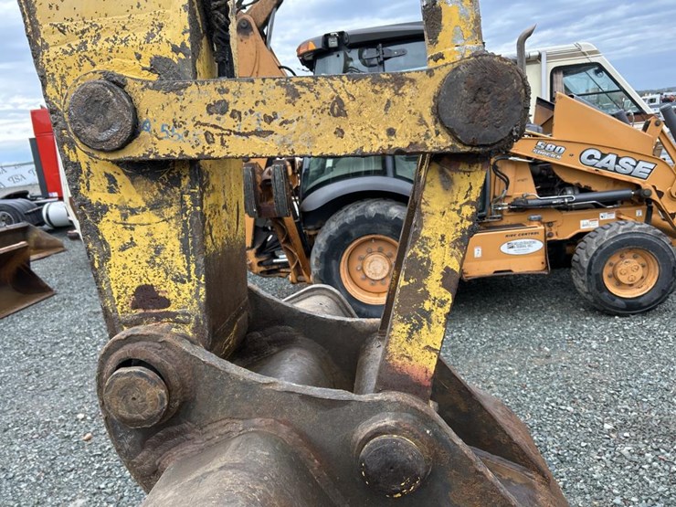 komatsu-pc270-lc-image-13