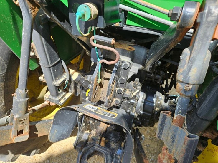 john-deere-4720-image-32