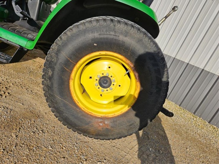 2000-john-deere-4400-image-38