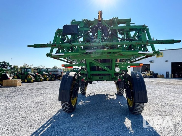 2014-john-deere-r4038-image-15