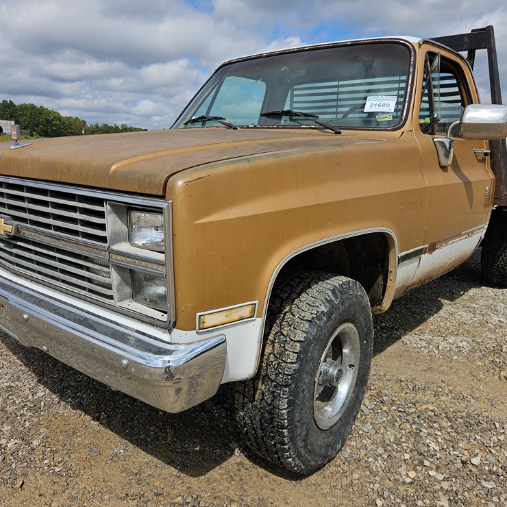1984 CHEVROLET K10