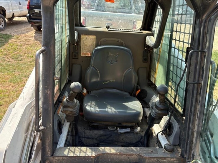 2006-bobcat-s185-image-10