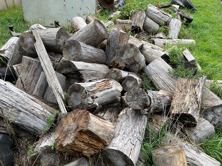 #7132-•-cut-firewood-image-6