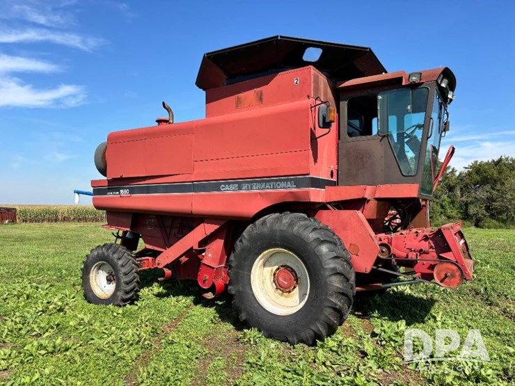 case-ih-1680-image-2