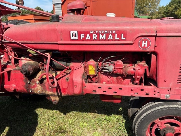 1939-farmall-h-tractor-image-4