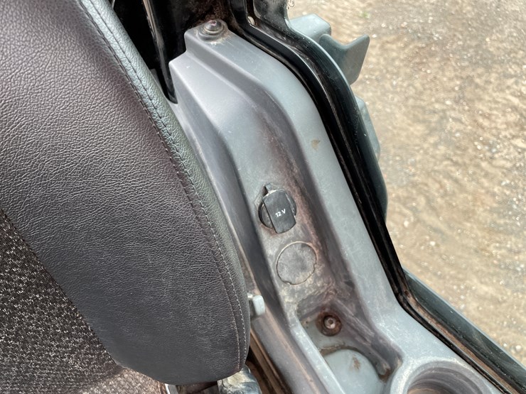 2019-caterpillar-303.5e2-cr-image-56