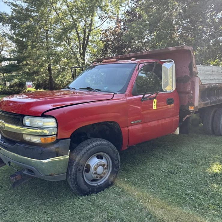 2001 CHEVROLET 3500