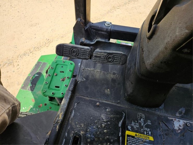 john-deere-1600-image-17