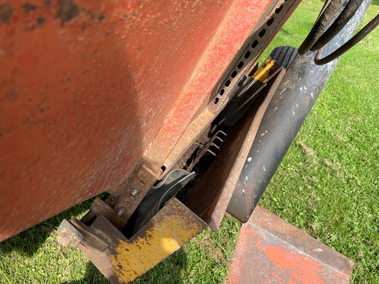 #7110-•-ficklin-gravity-box-image-9