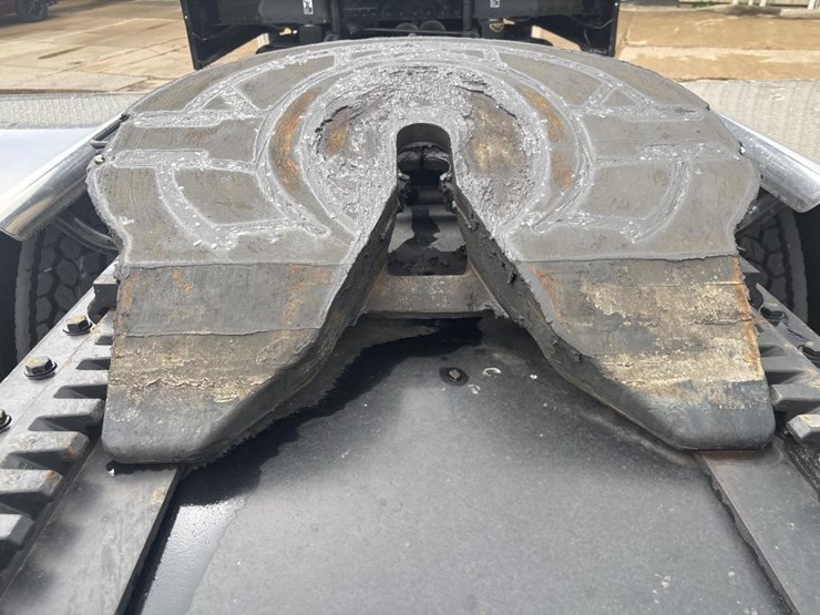 peterbilt-389-image-61