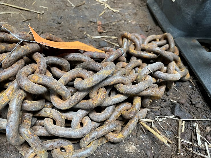#7163-•-(2)-chains-image-6