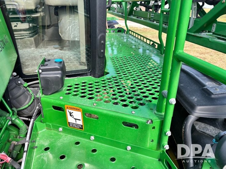 2019-john-deere-r4045-image-123