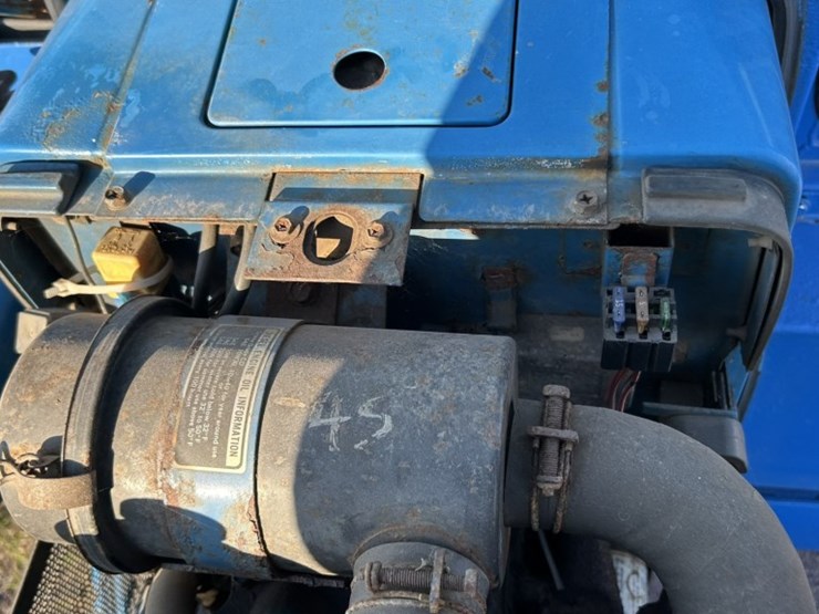 ford-1220-image-26