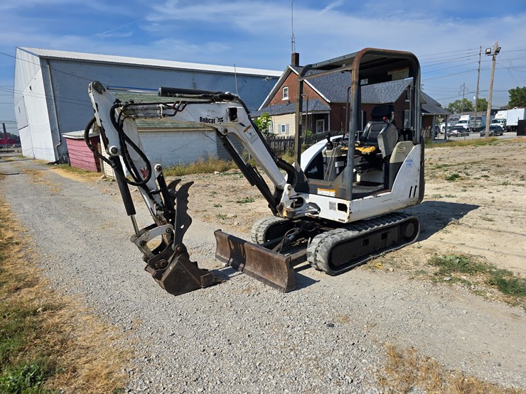 2003-bobcat-328d-image-3