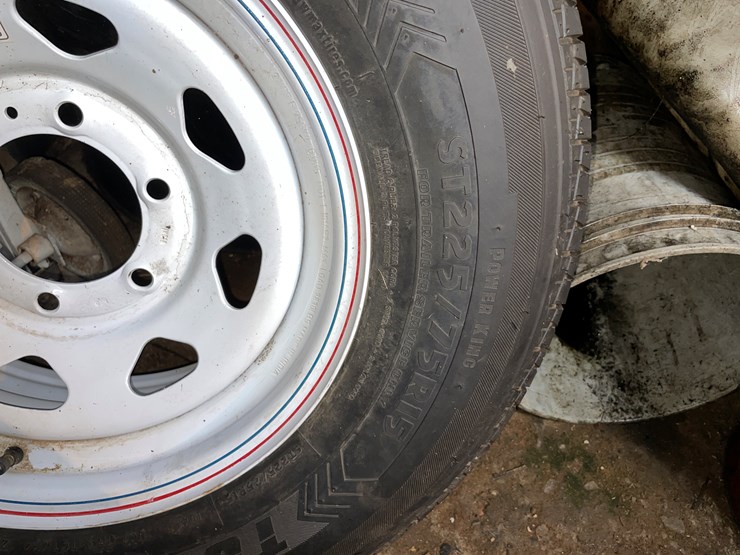 #7191-•-(3)-tires-image-8