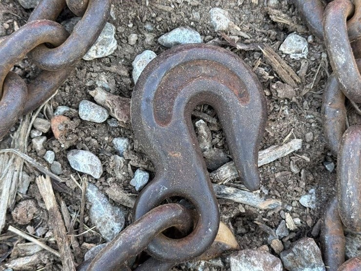 chains-image-2