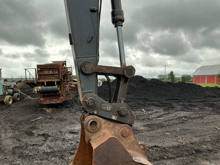 2007-john-deere-270-image-16