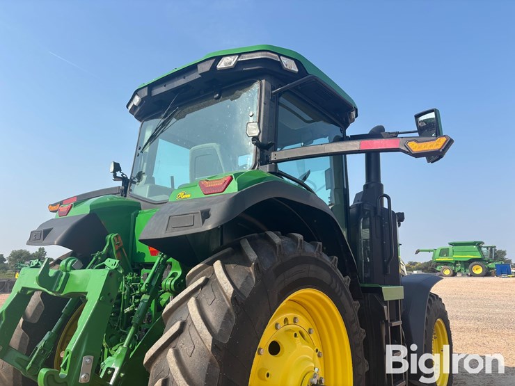 2024-john-deere-8r-250-image-18
